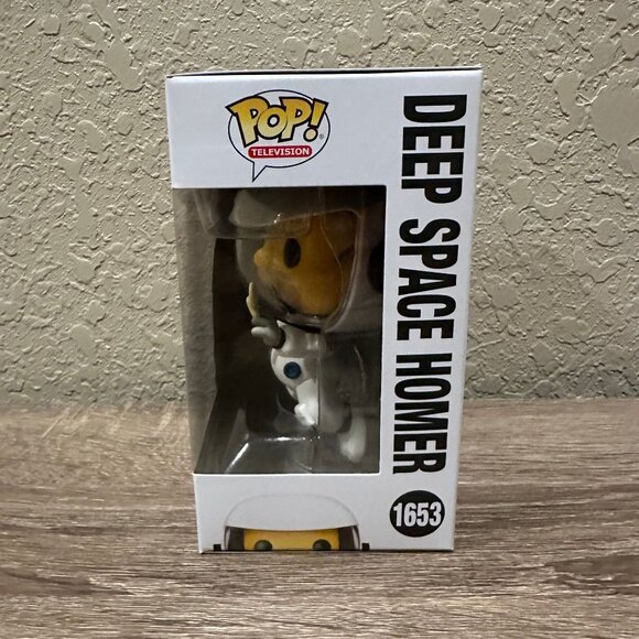Funko POP! The Simpsons Deep Space Homer Simpson Figure #1653 - Picture 3 of 7